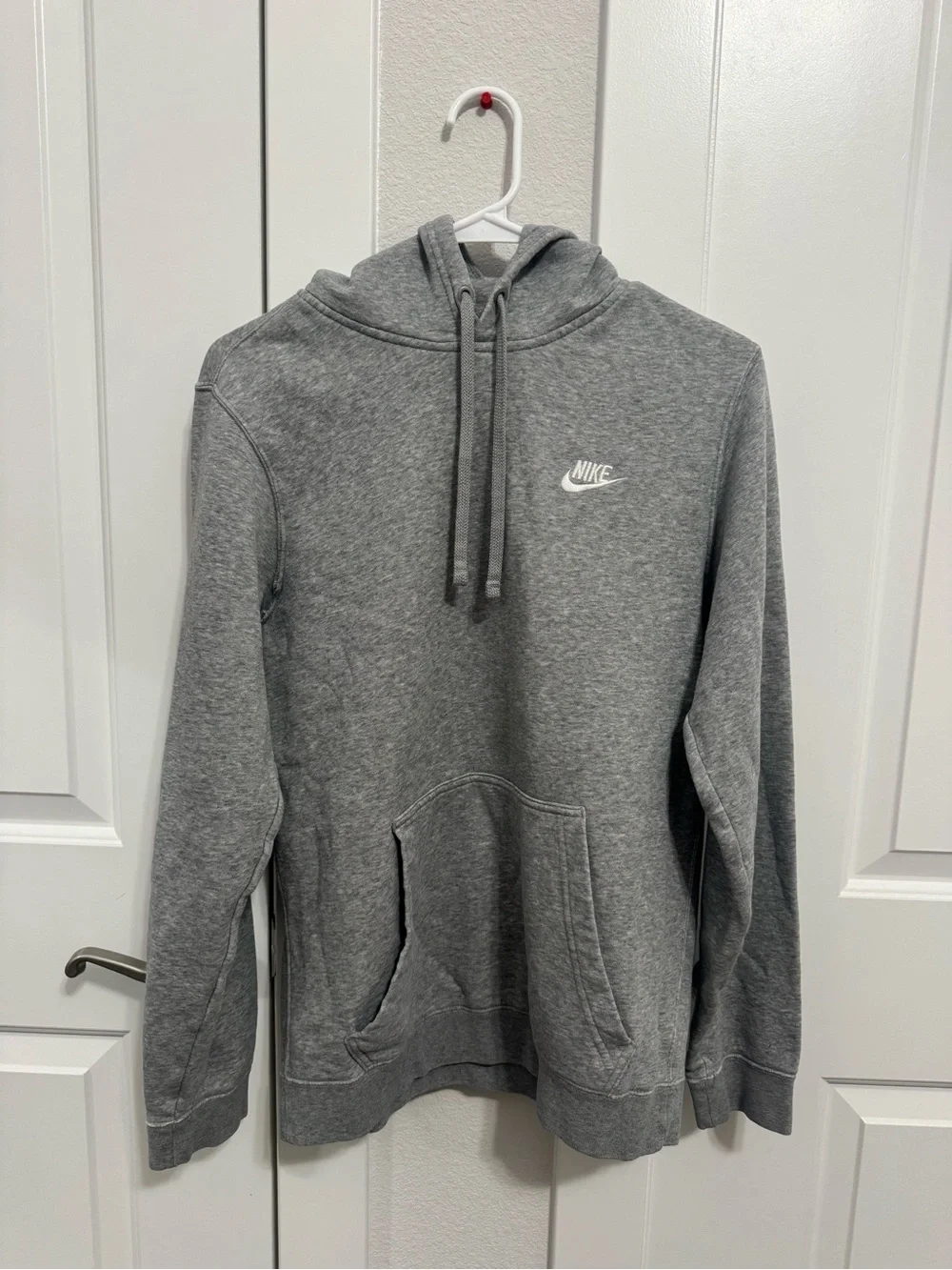 Nike Gray Men’s Pullover Hoodie with White Swoosh